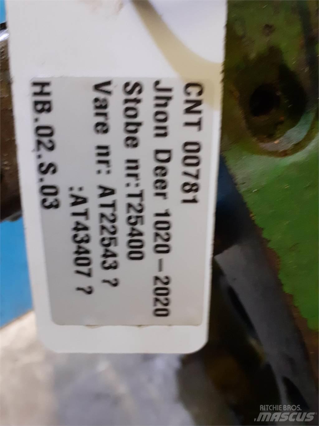 John Deere 2020 Váltók