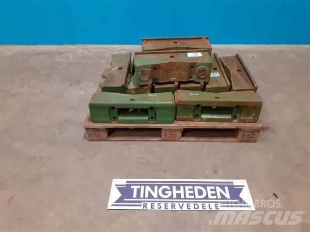 John Deere 2040 Orr súlyok