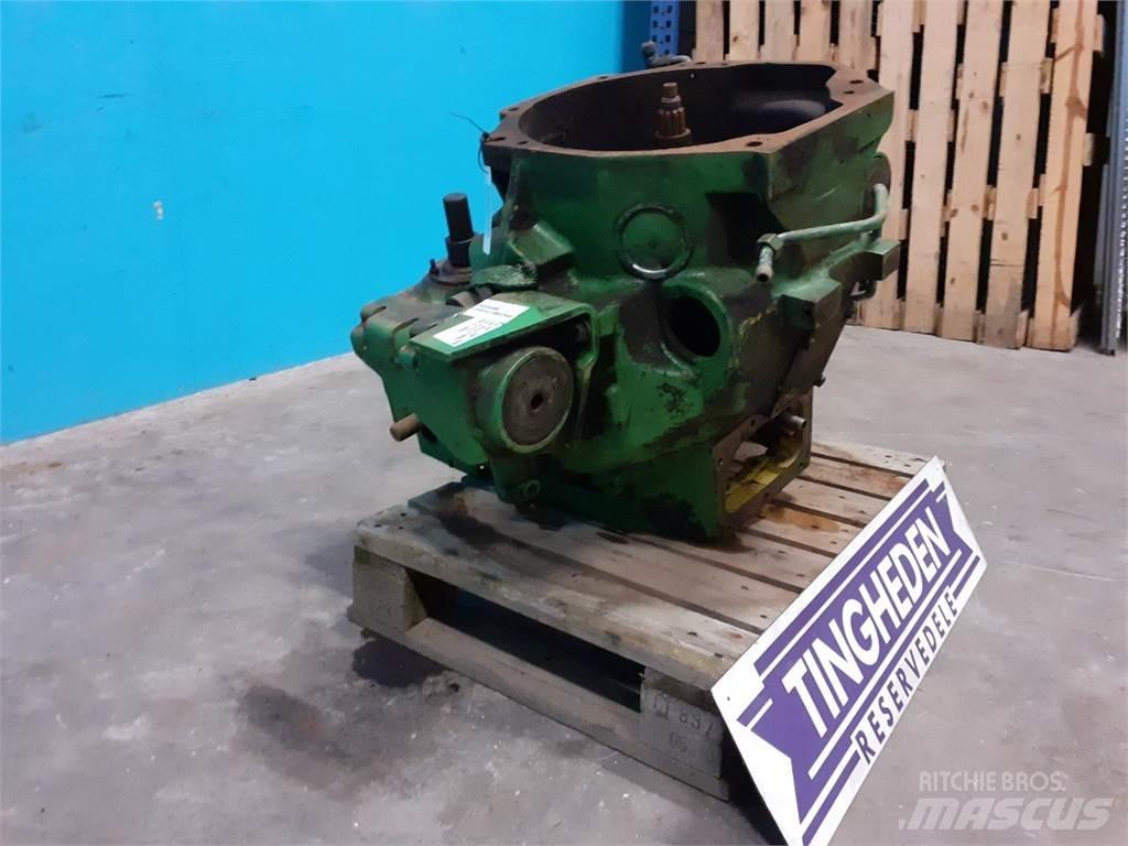 John Deere 2040 Váltók