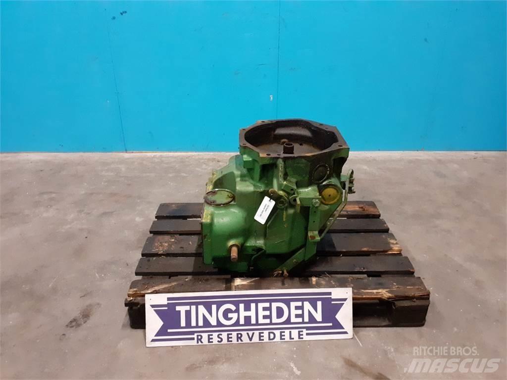 John Deere 2040 Váltók