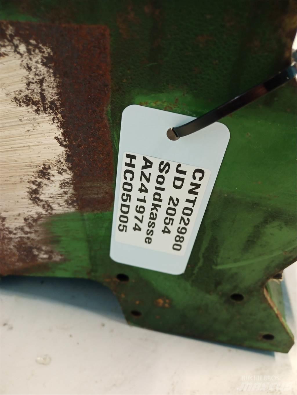 John Deere 2054 Homok és Sószórók