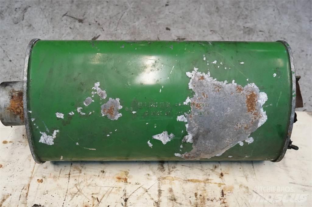 John Deere 2054 Motorok