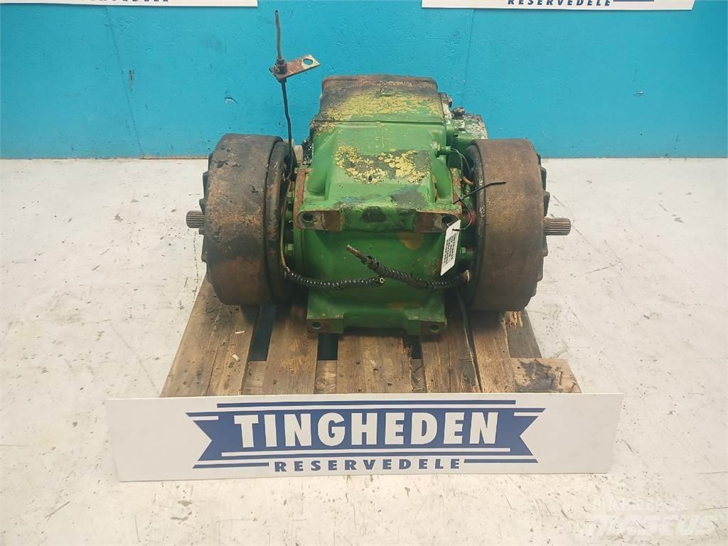 John Deere 2066 Váltók