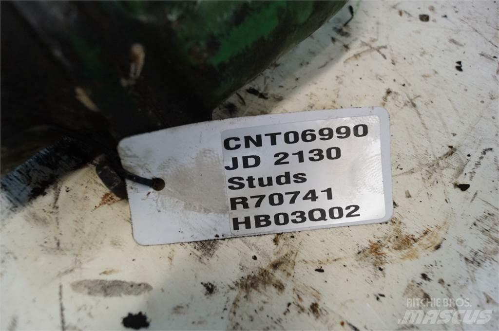 John Deere 2130 Hűtők