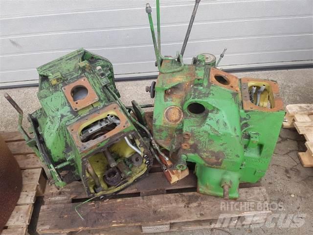 John Deere 2140 Váltók