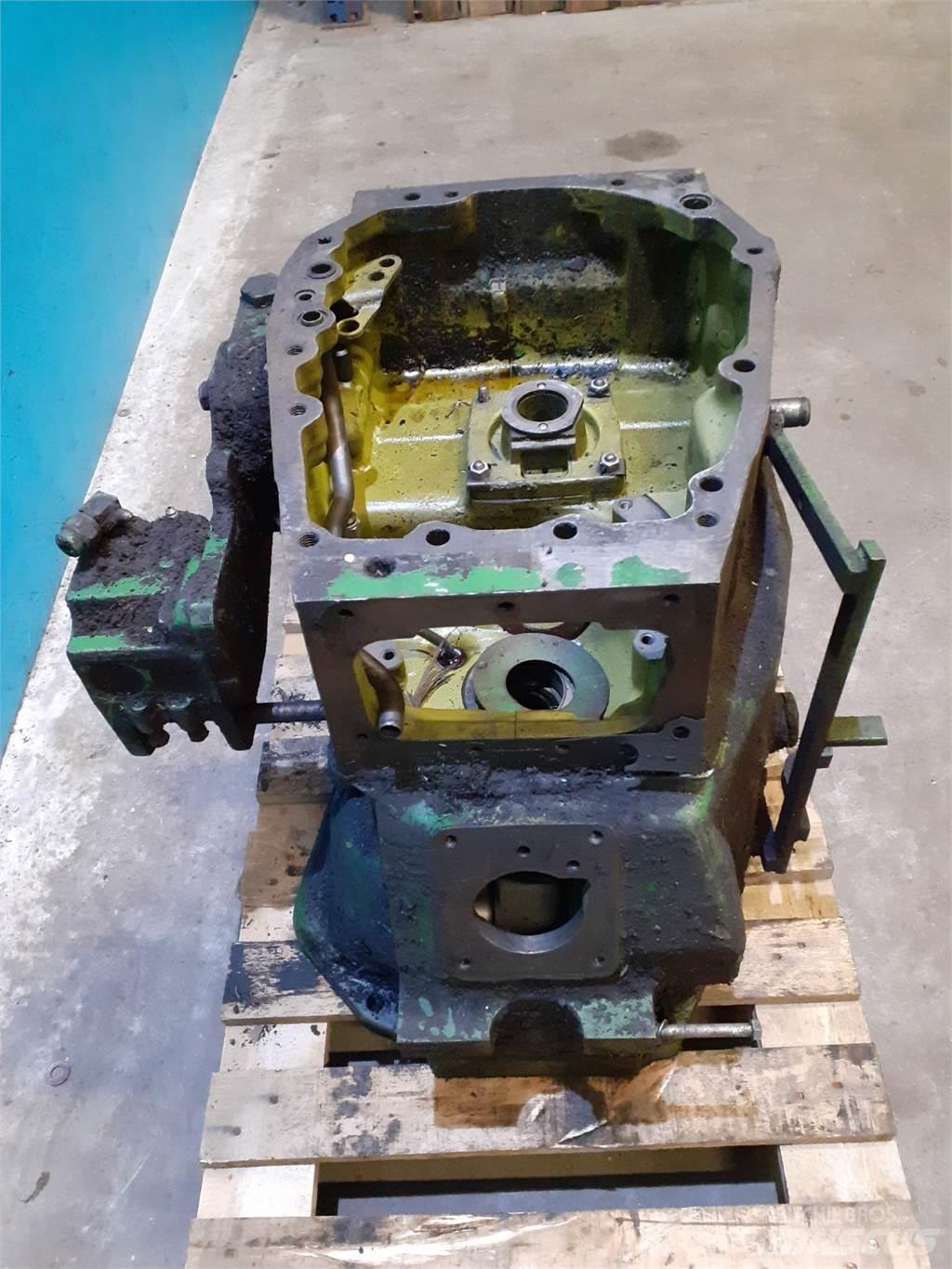 John Deere 2240 Váltók