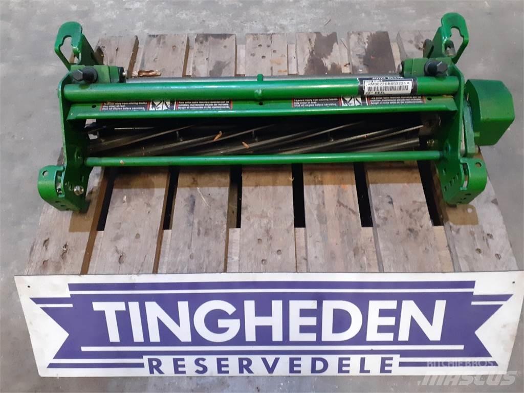 John Deere 2500 Robot fűnyírók