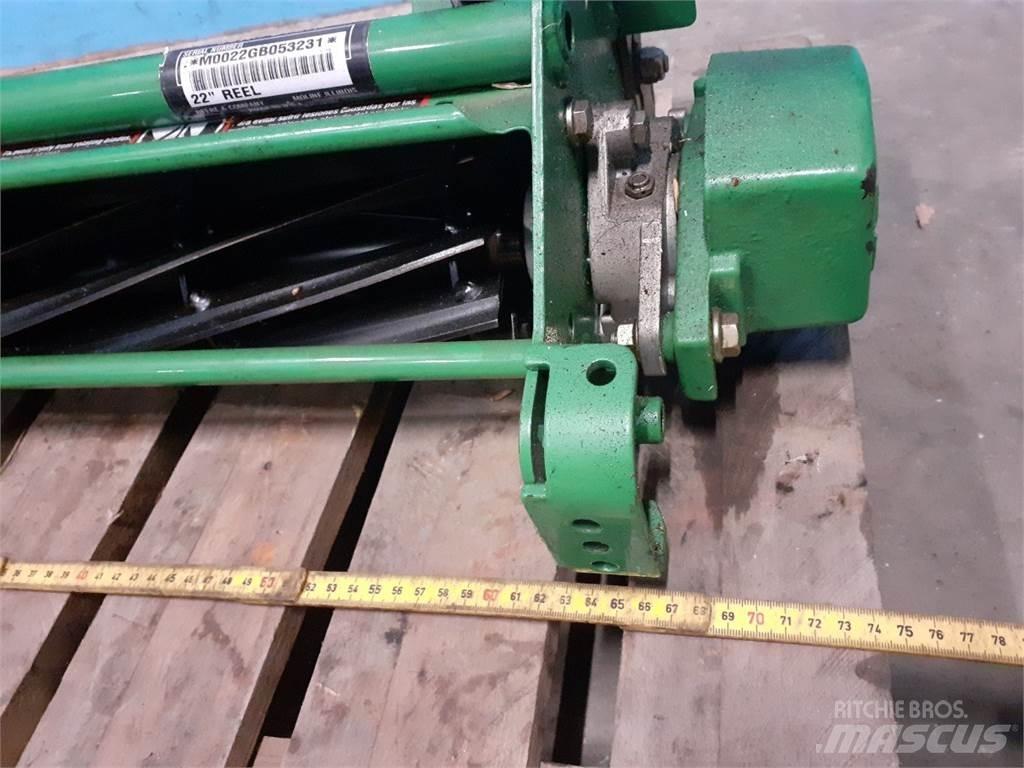 John Deere 2500 Robot fűnyírók