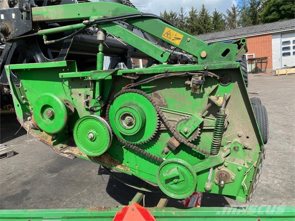 John Deere 30 Kombájn tartozékok