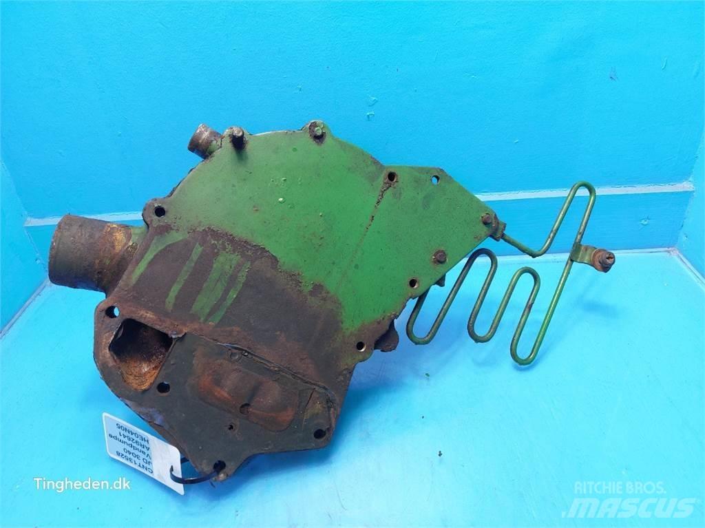 John Deere 3040 Motorok
