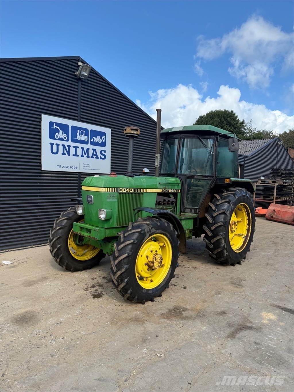 John Deere 3040 Traktorok