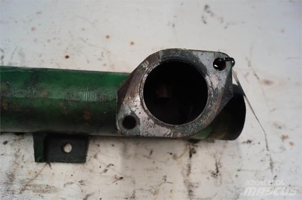 John Deere 3140 Motorok