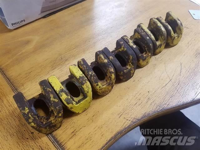 John Deere 4040 Gumiabroncsok, kerekek és felnik