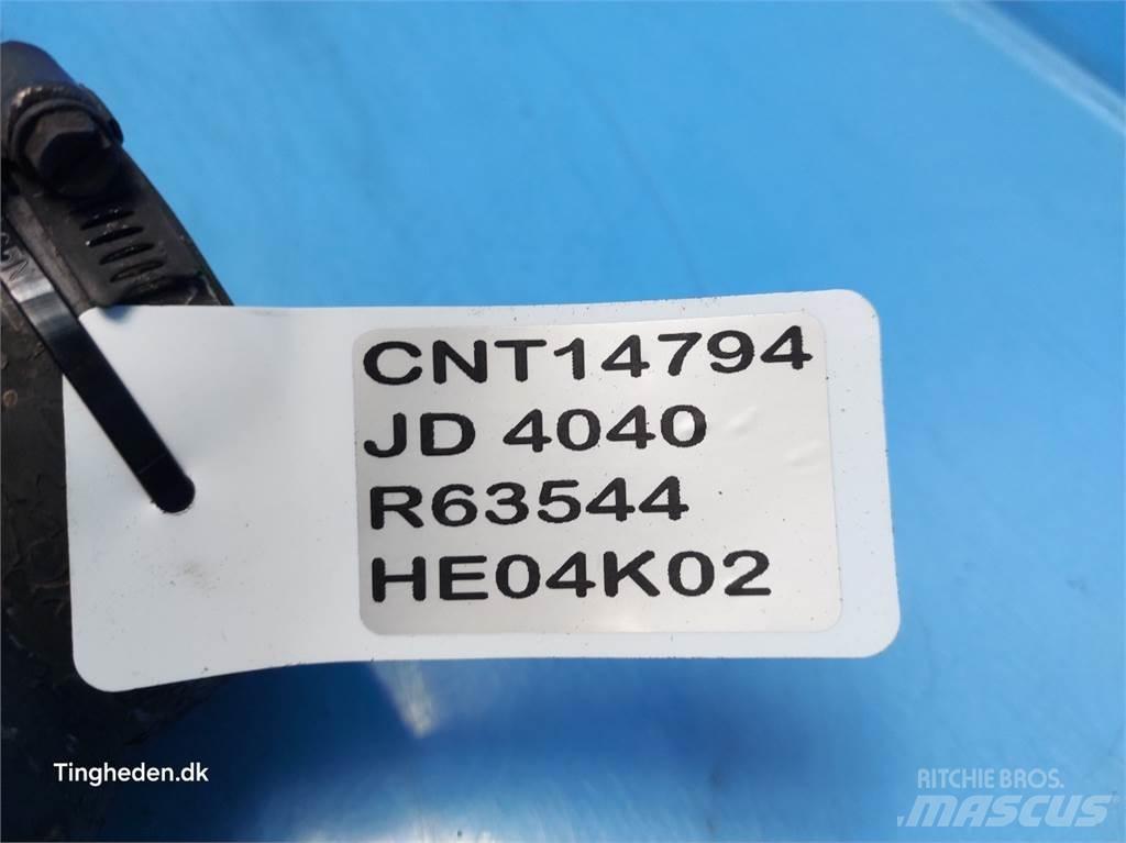 John Deere 4040 Motorok