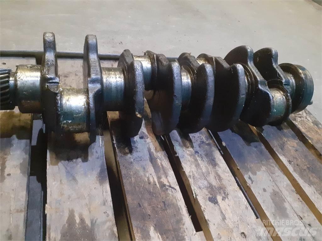 John Deere 4239 Motorok