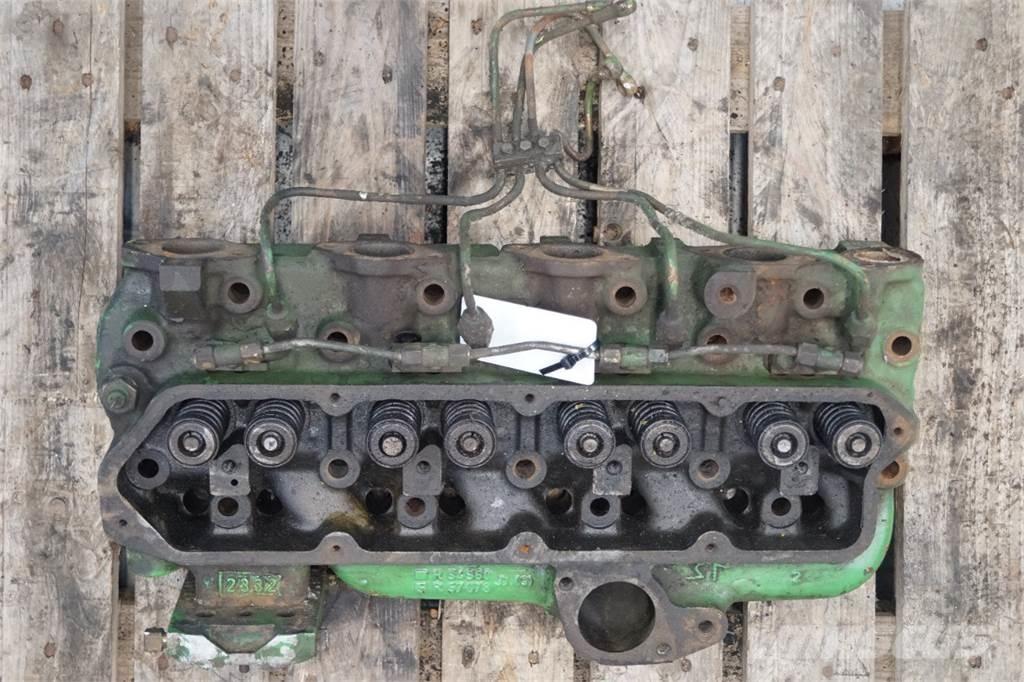 John Deere 4239 Motorok