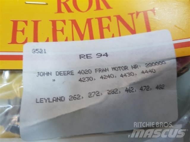 John Deere 4240 Motorok
