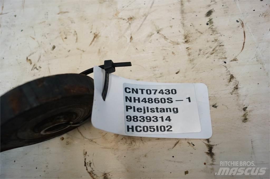 John Deere 4860S Egyéb szálastakarmányozási gépek