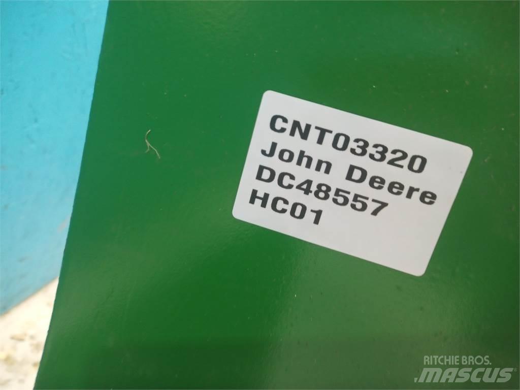 John Deere 590 Bálafogó