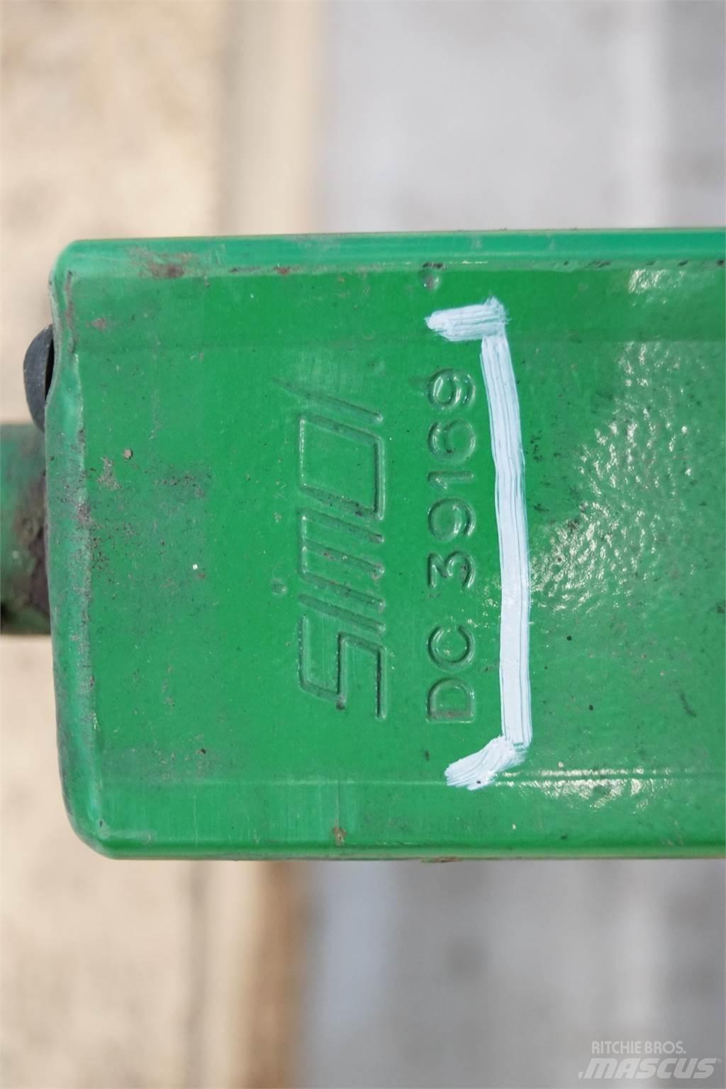 John Deere 590 Egyéb mezőgazdasági gépek