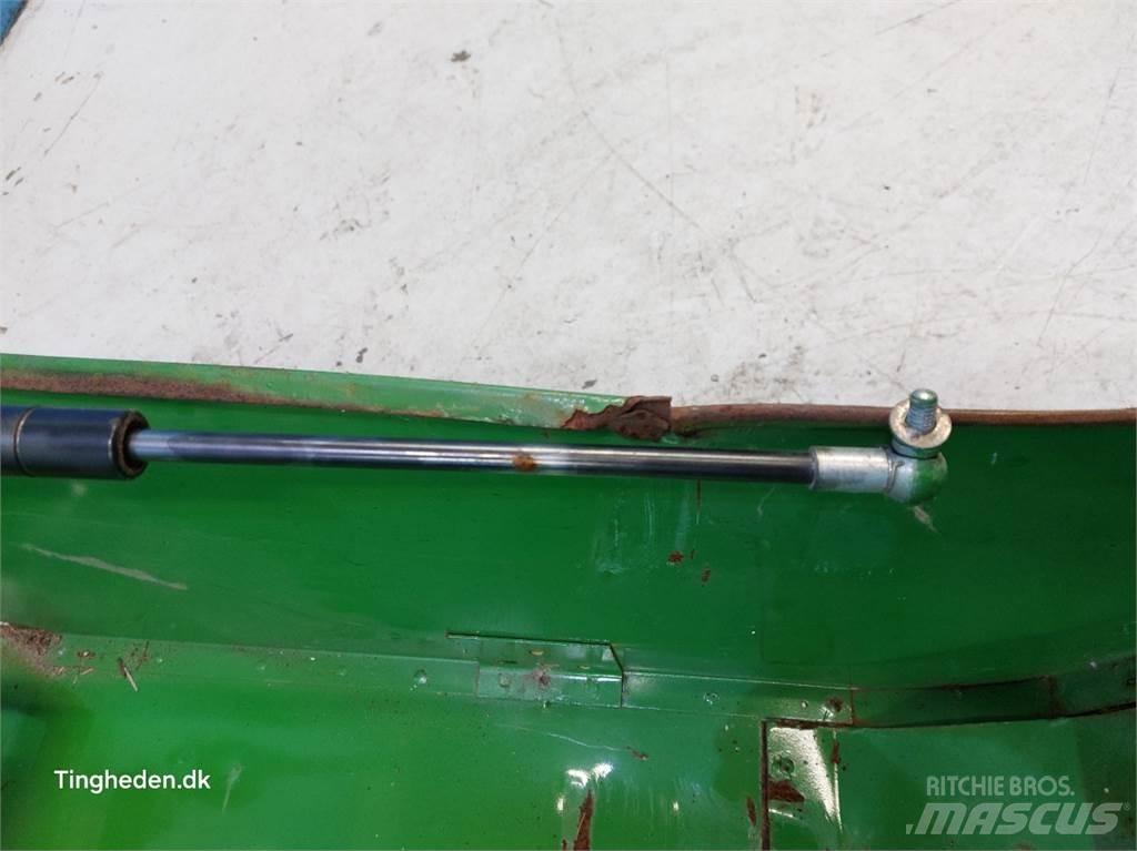 John Deere 590 Rotátoros törőkanalak