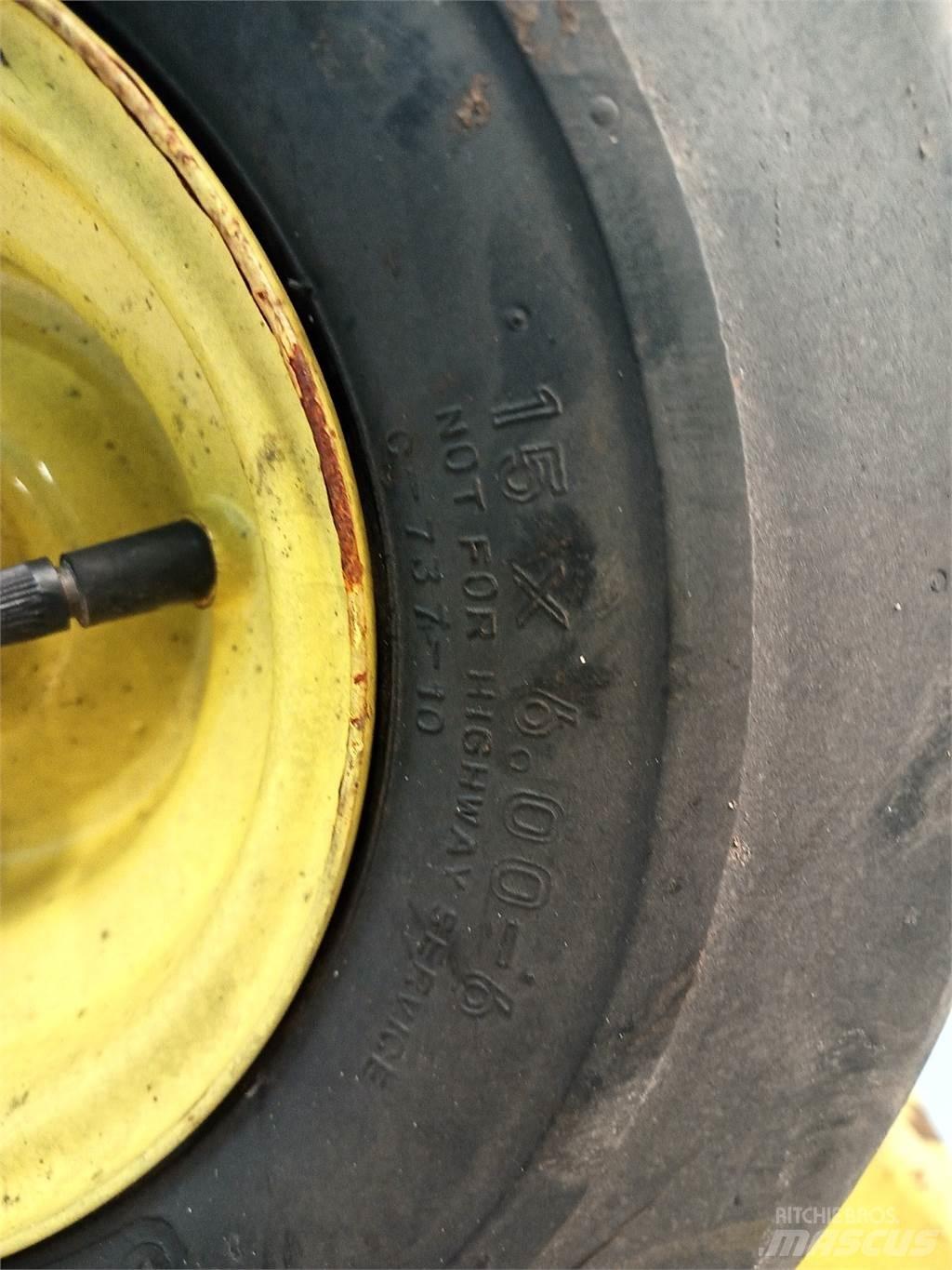 John Deere 592 Tengelyek