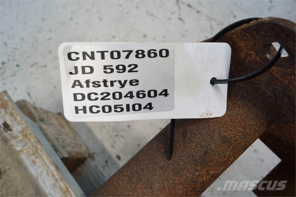 John Deere 592 Kombájn tartozékok