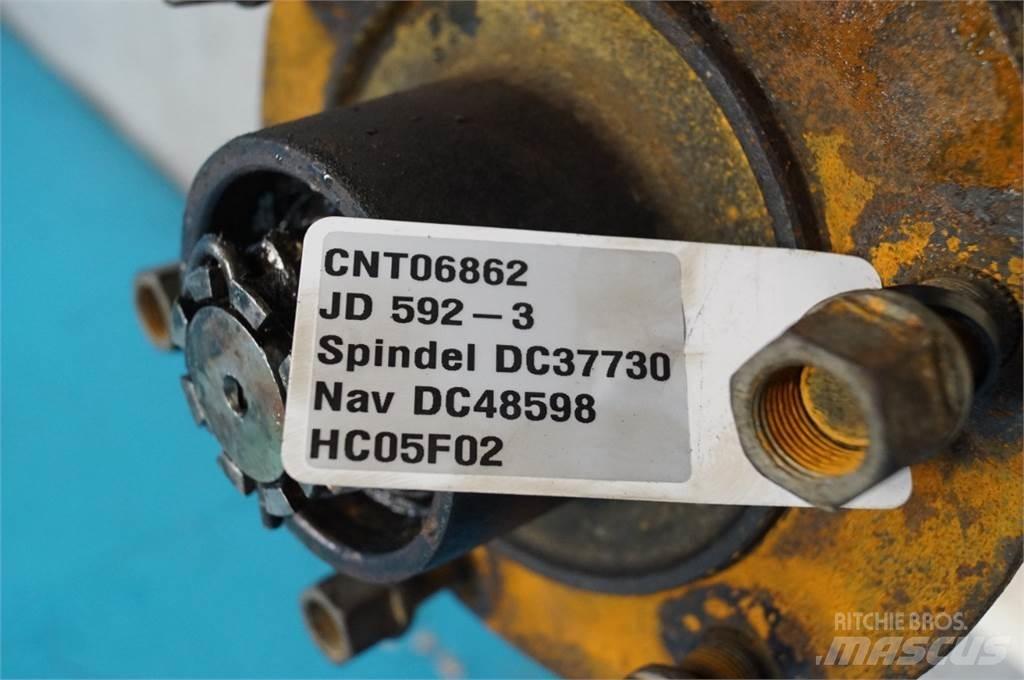 John Deere 592 Tengelyek