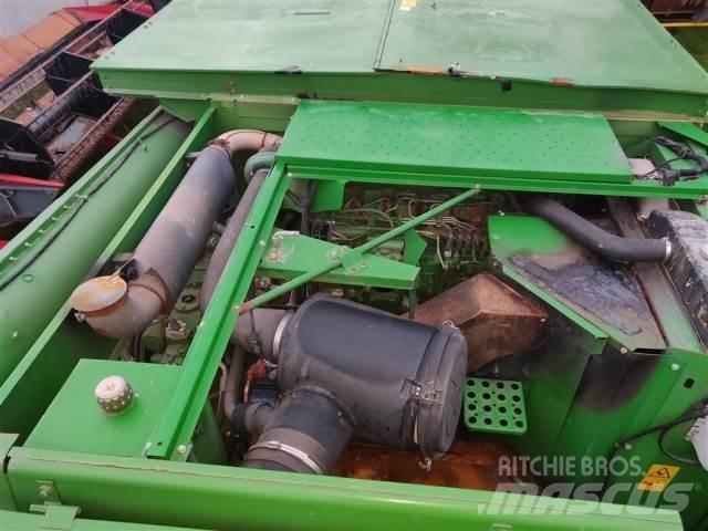 John Deere 6081T Motorok