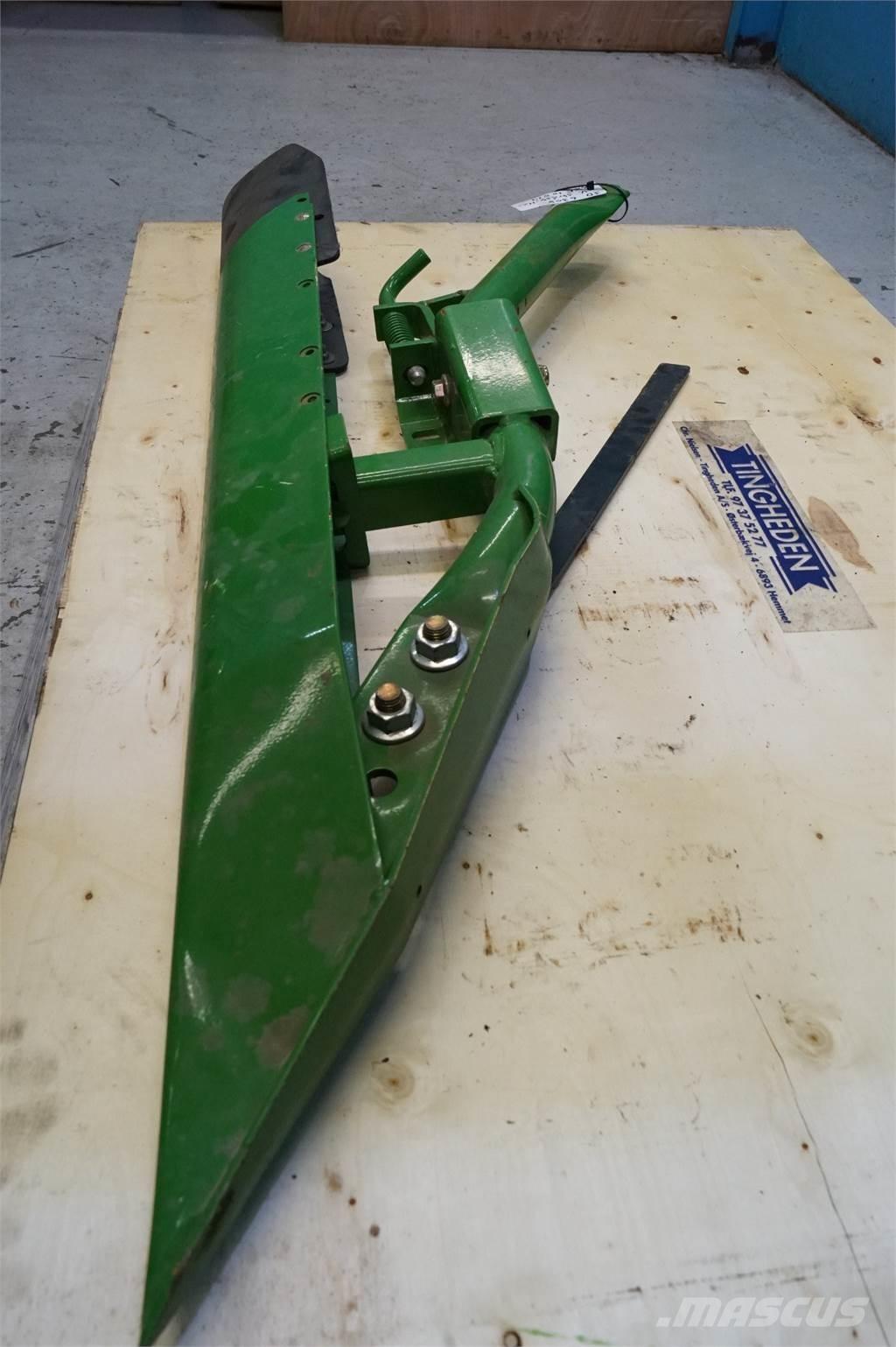 John Deere 630R Kombájn tartozékok