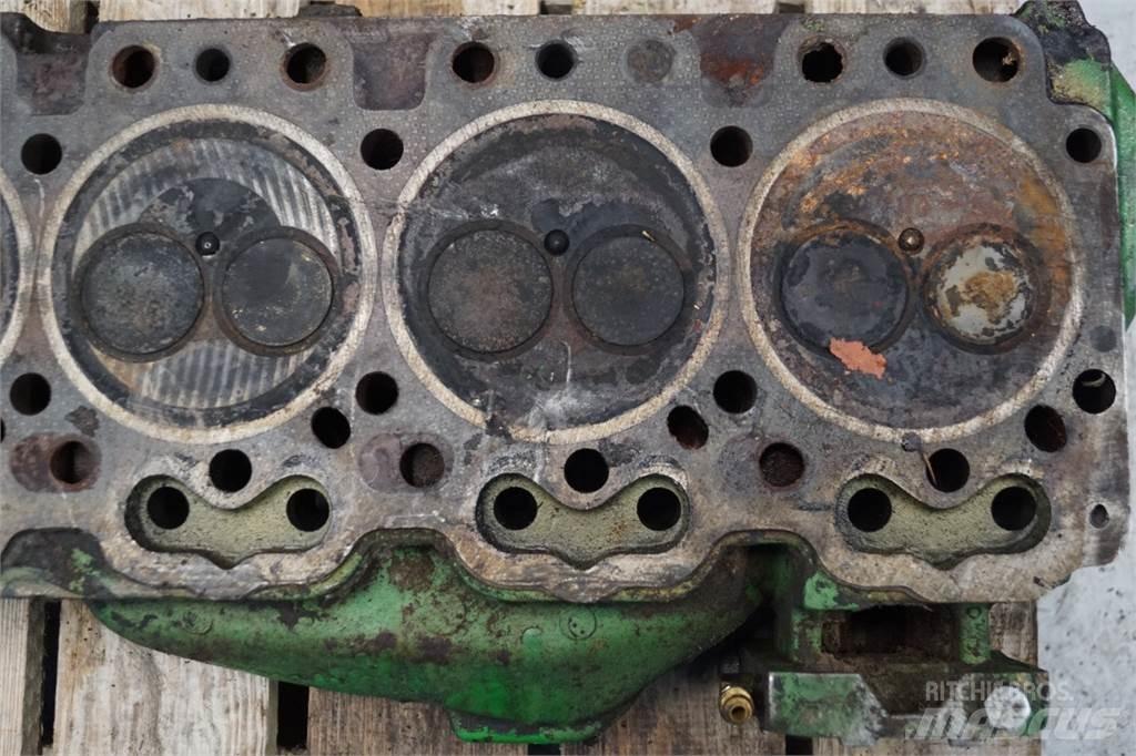 John Deere 6329 Motorok