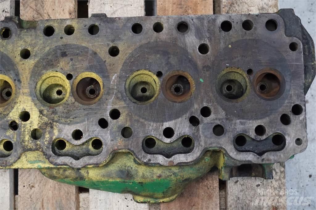 John Deere 6329 Motorok