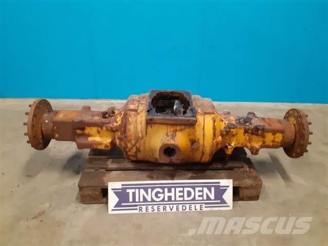 John Deere 644A Tengelyek