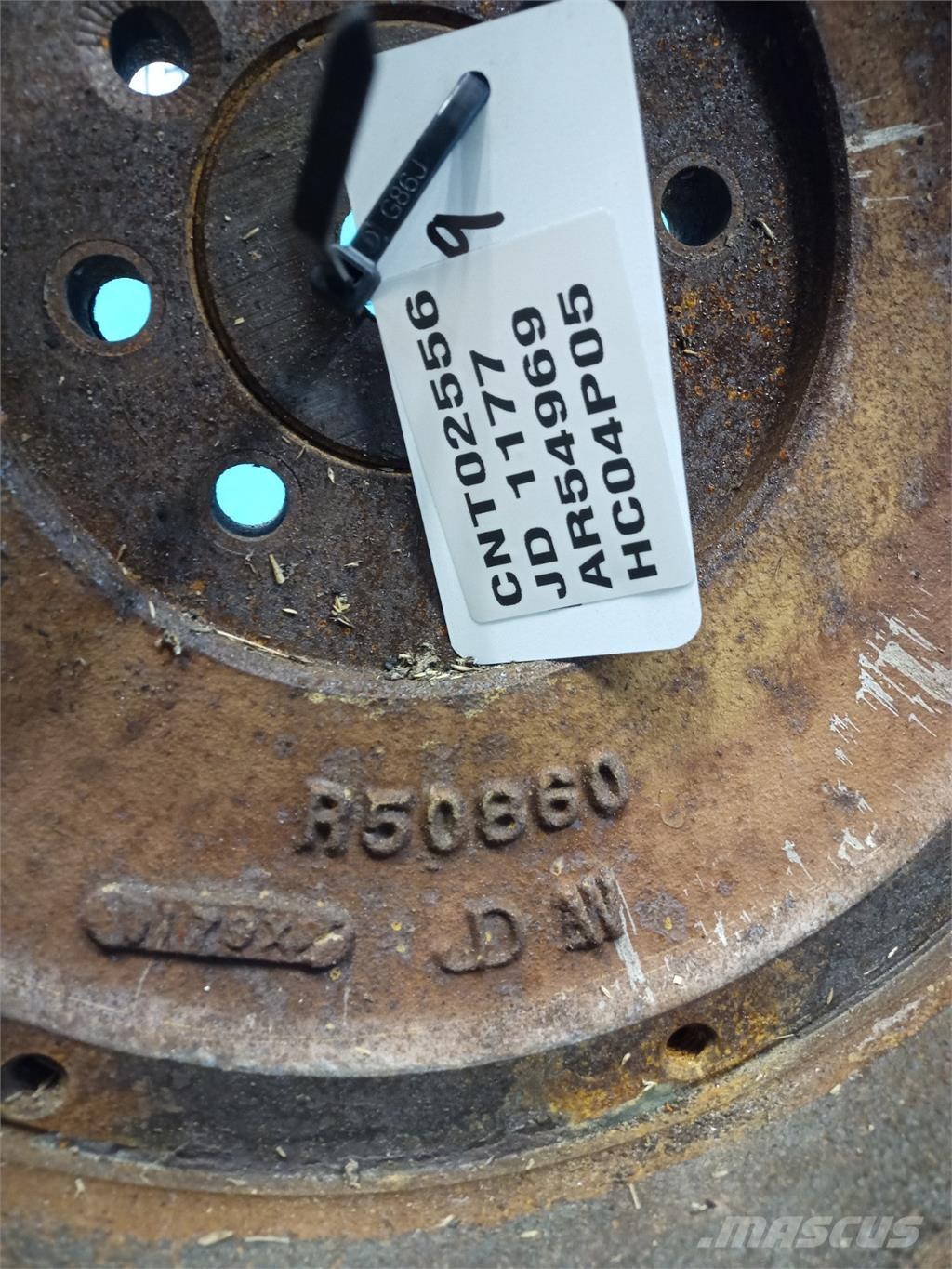 John Deere 6466 Motorok