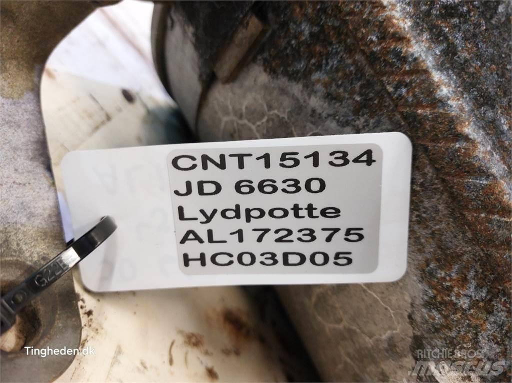 John Deere 6630 Motorok