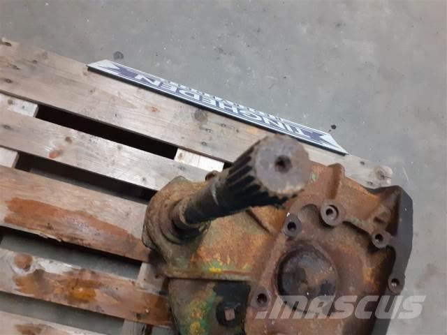 John Deere 730 Kombájn tartozékok