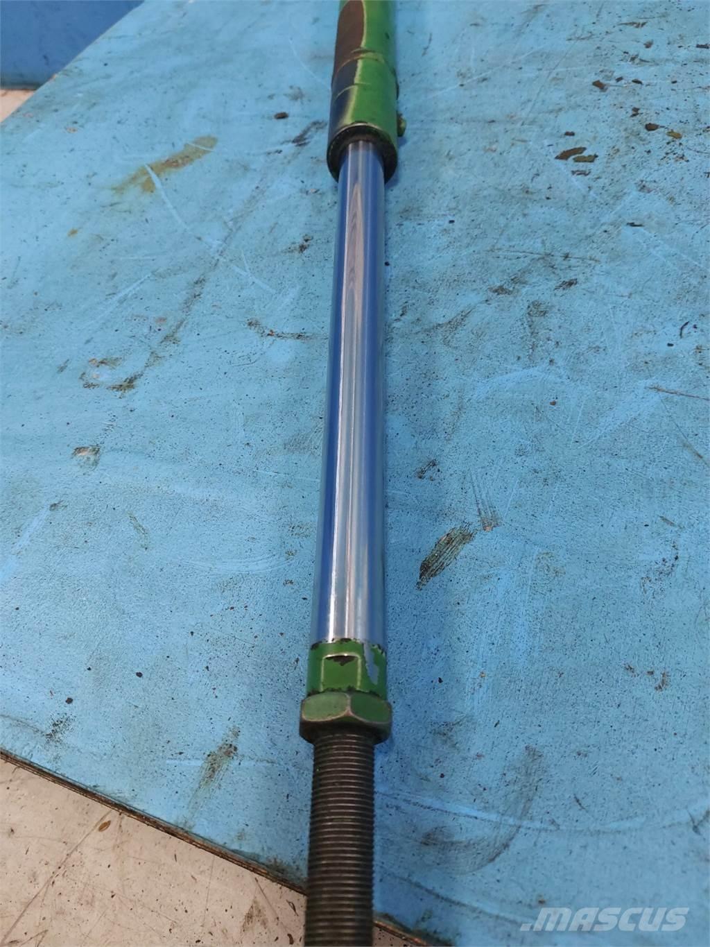 John Deere 820 Kombájn tartozékok