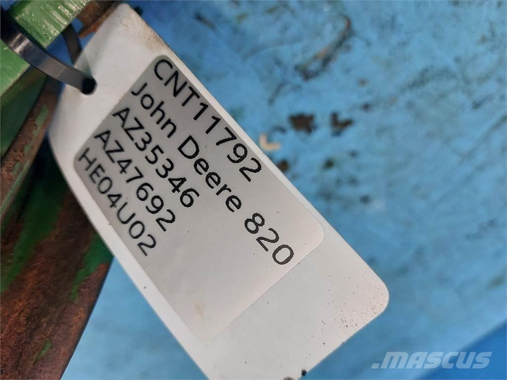 John Deere 820 Kombájn tartozékok