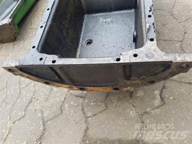John Deere 8650 Motorok