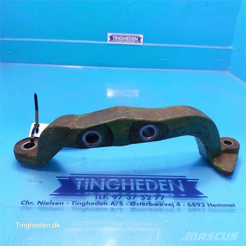 John Deere 945 Kombájn tartozékok