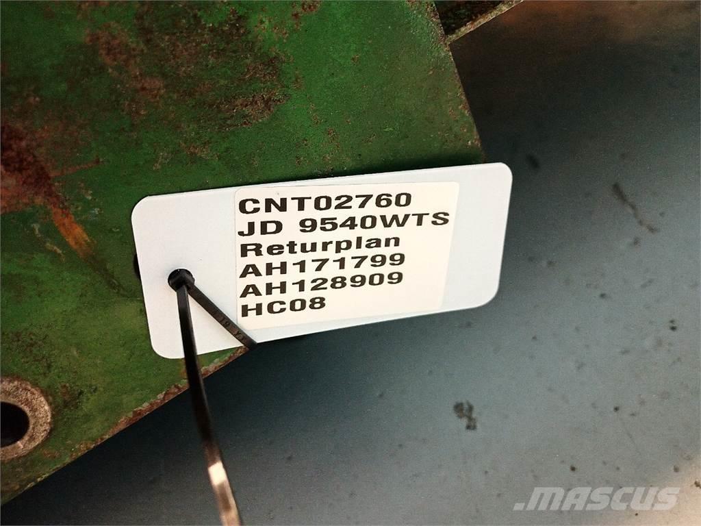 John Deere 9540 Homok és Sószórók