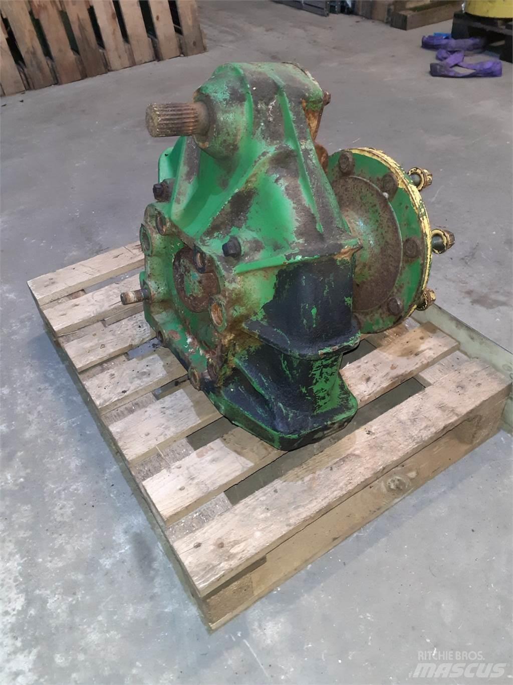 John Deere 955 Kombájn tartozékok