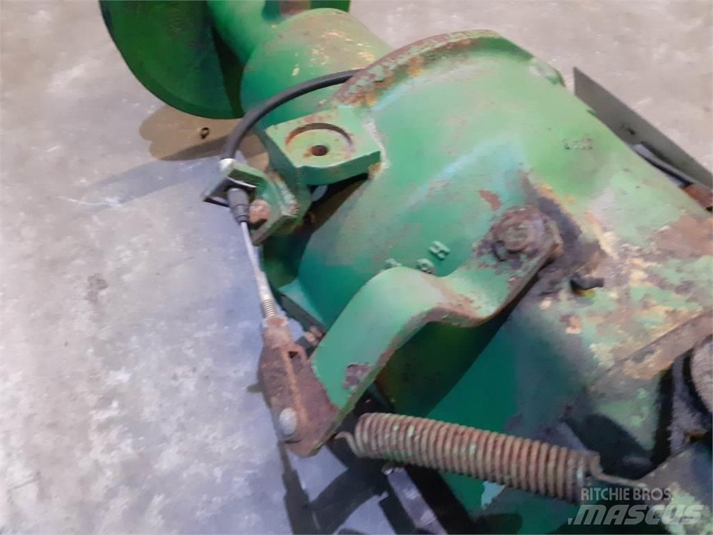 John Deere 955 Váltók