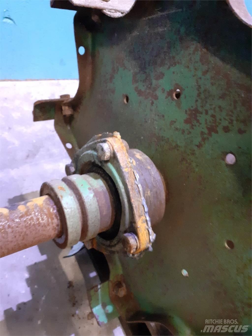 John Deere 955 Kombájn tartozékok
