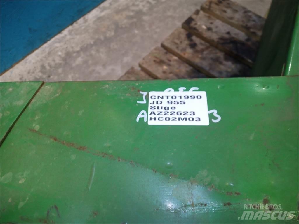 John Deere 955 Vezetőfülke és belső tartozékok