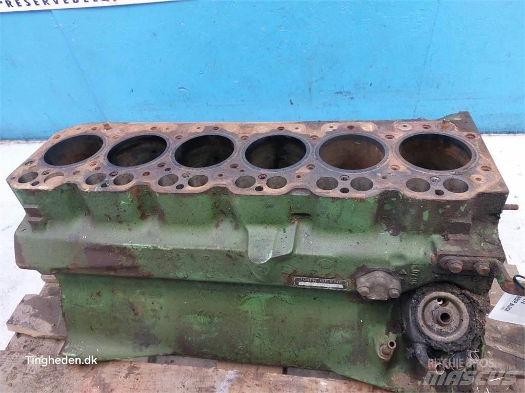 John Deere 955 Motorok