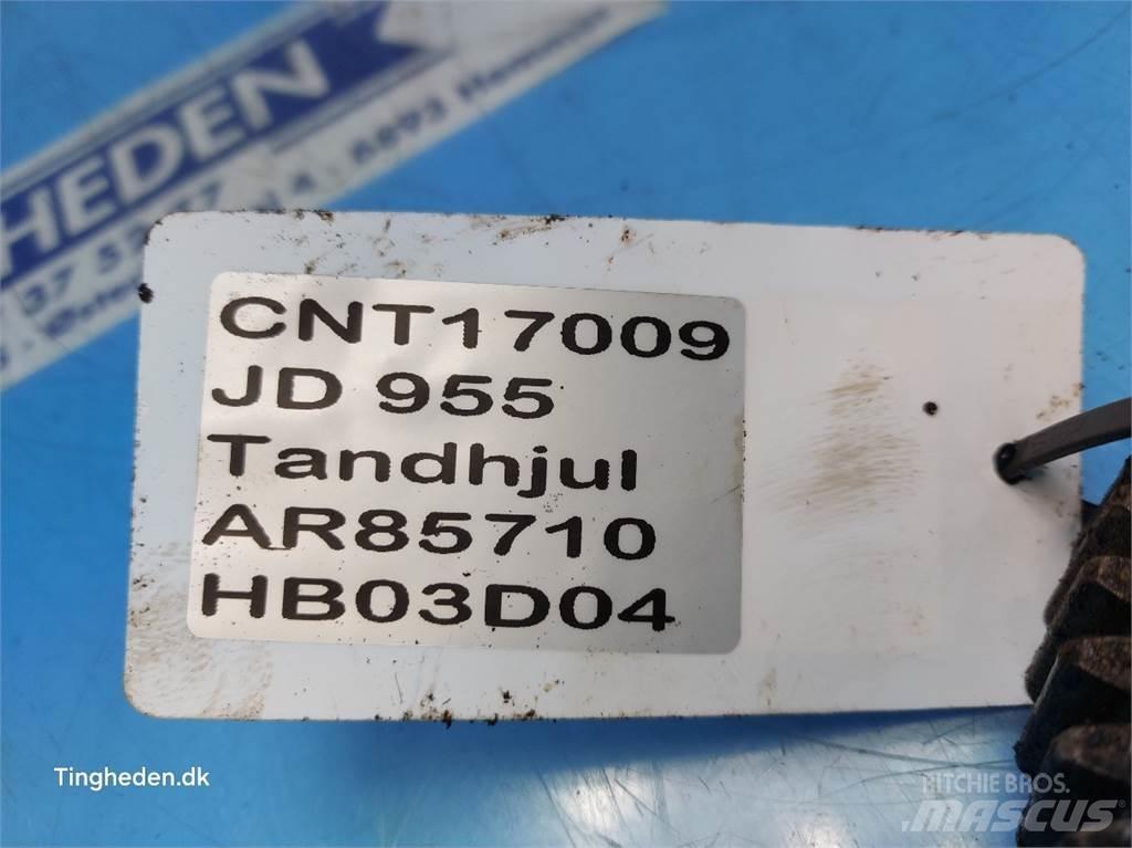 John Deere 955 Motorok