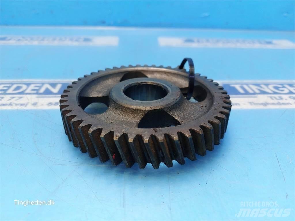 John Deere 955 Motorok