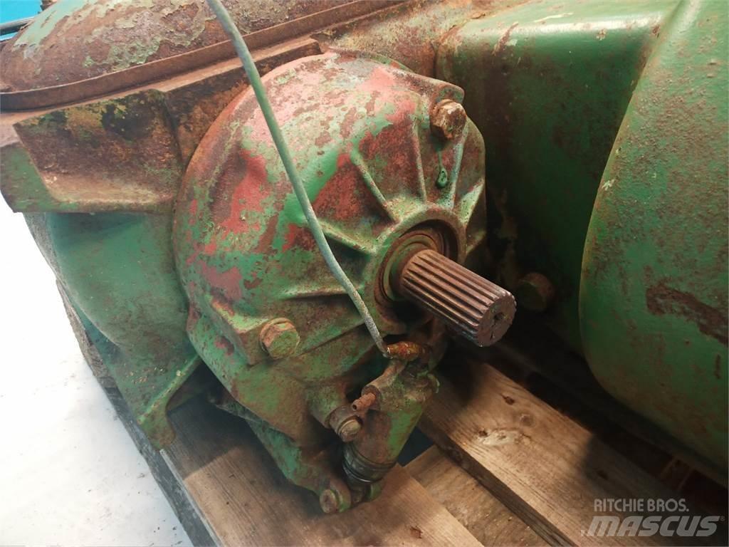 John Deere 965 Váltók