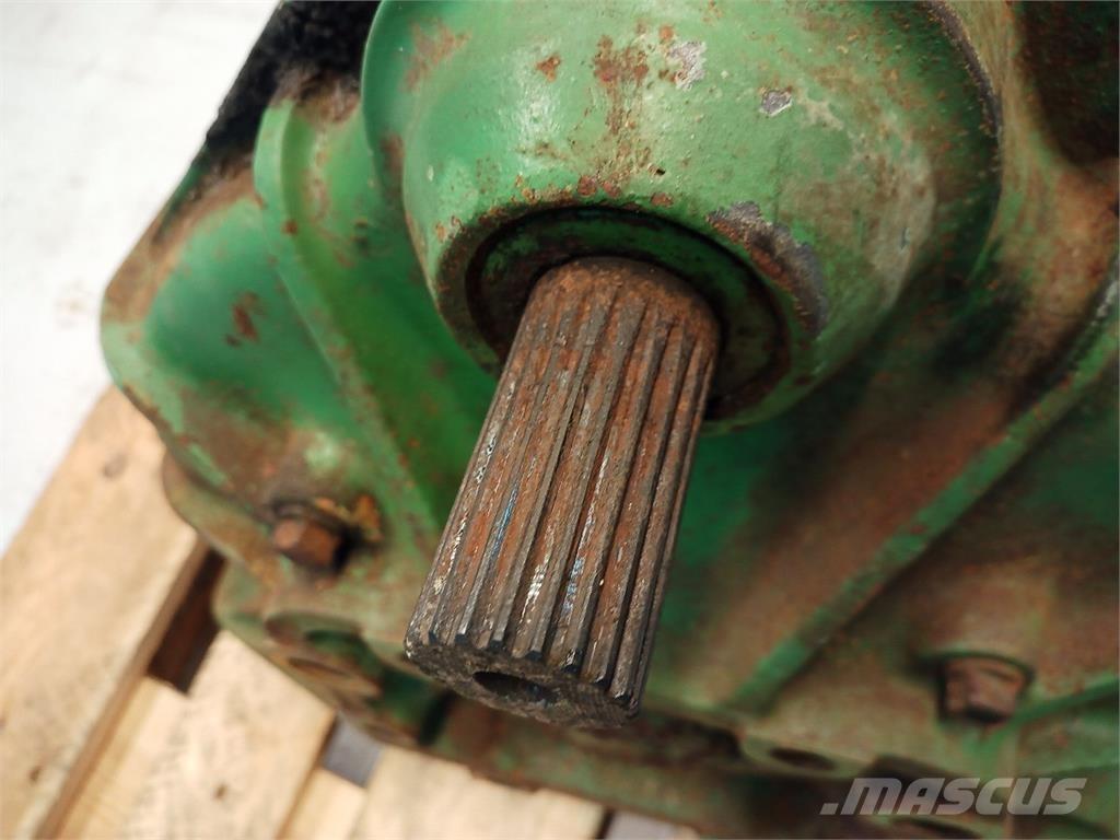 John Deere 965 Kombájn tartozékok
